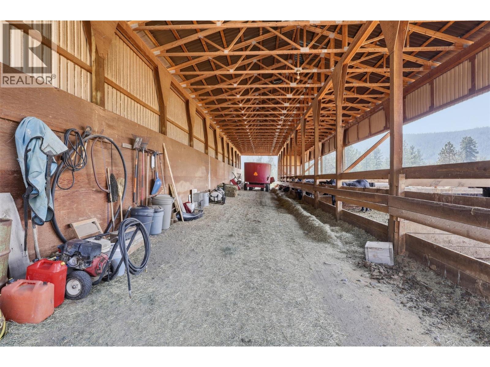 2225 Hazelhurst Road, Merritt