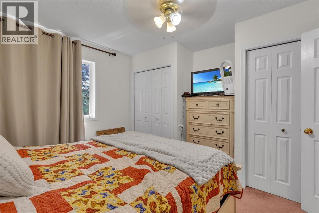 36 Dovista Court SE - 14
