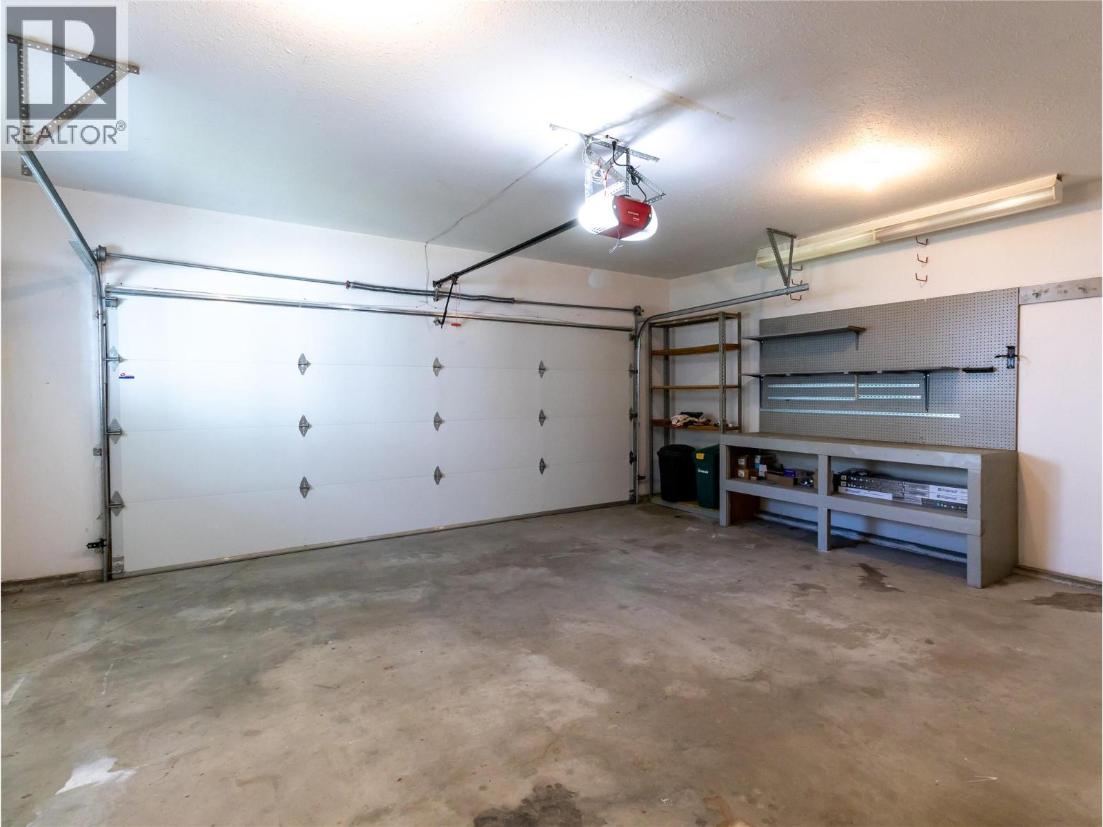 211 15 Street NE - 29