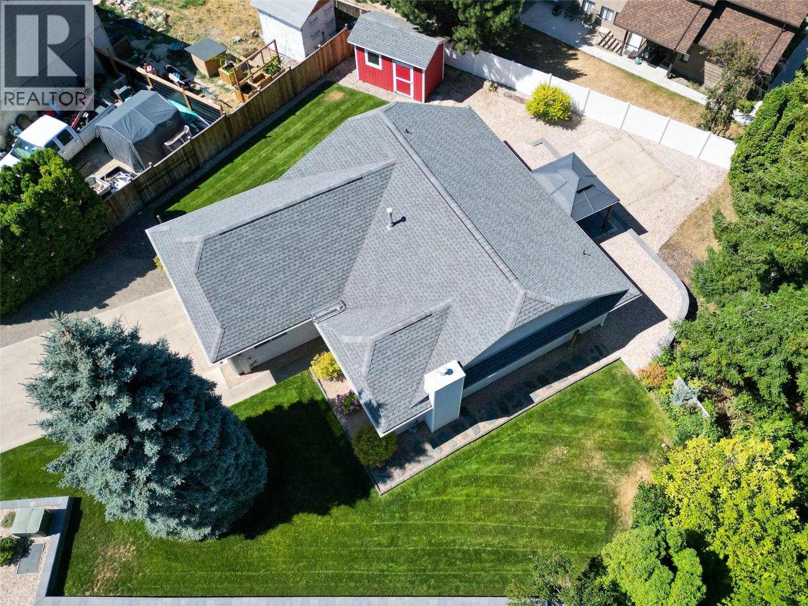 211 15 Street NE - 33