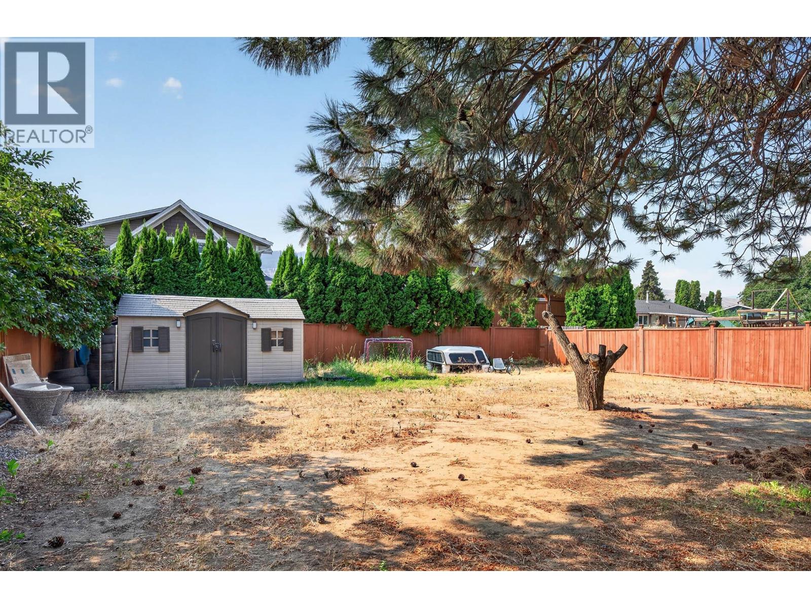 1721 BRUNNER Avenue - 42