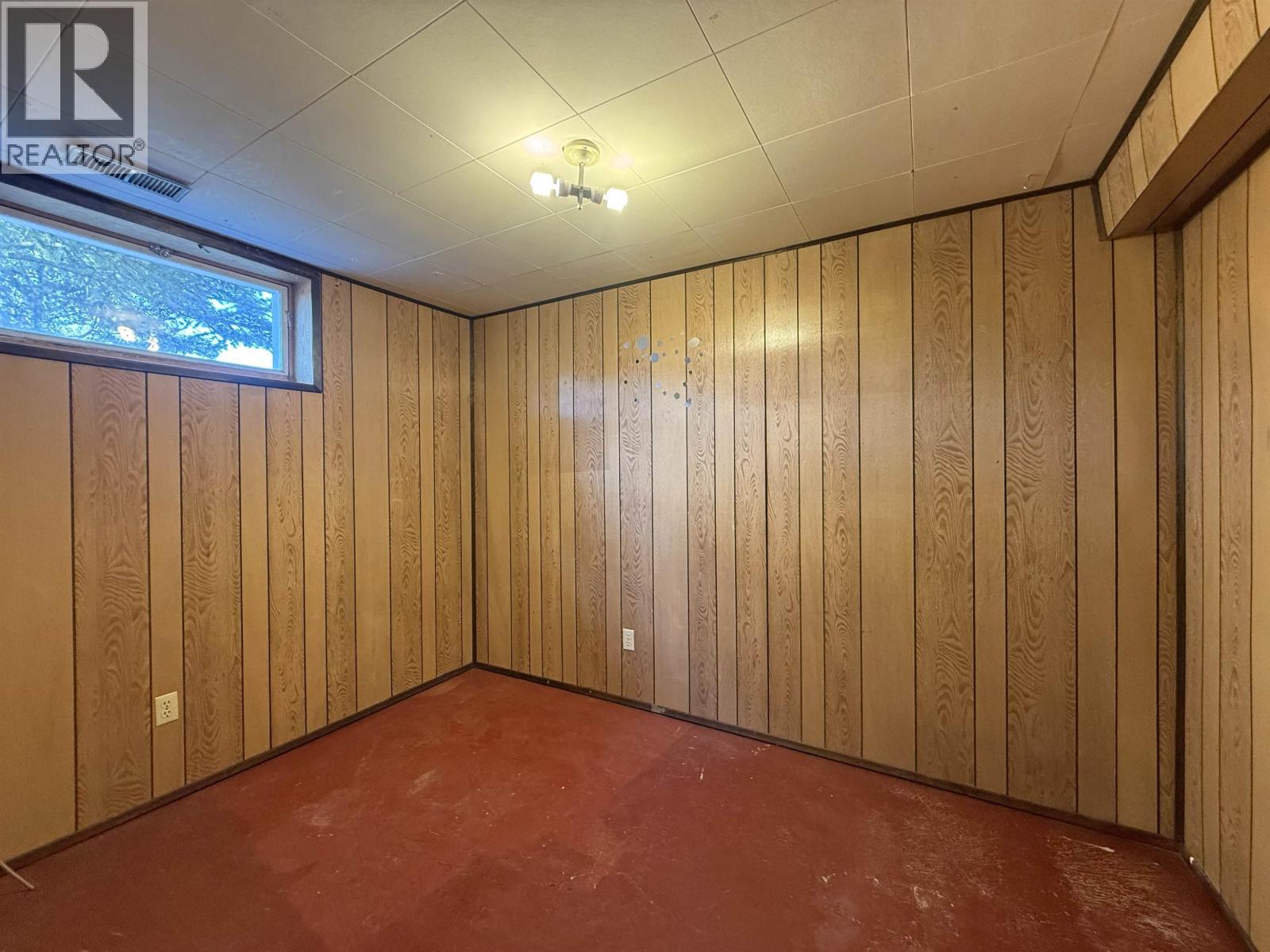 1155 LATIN AVENUE - Image 29