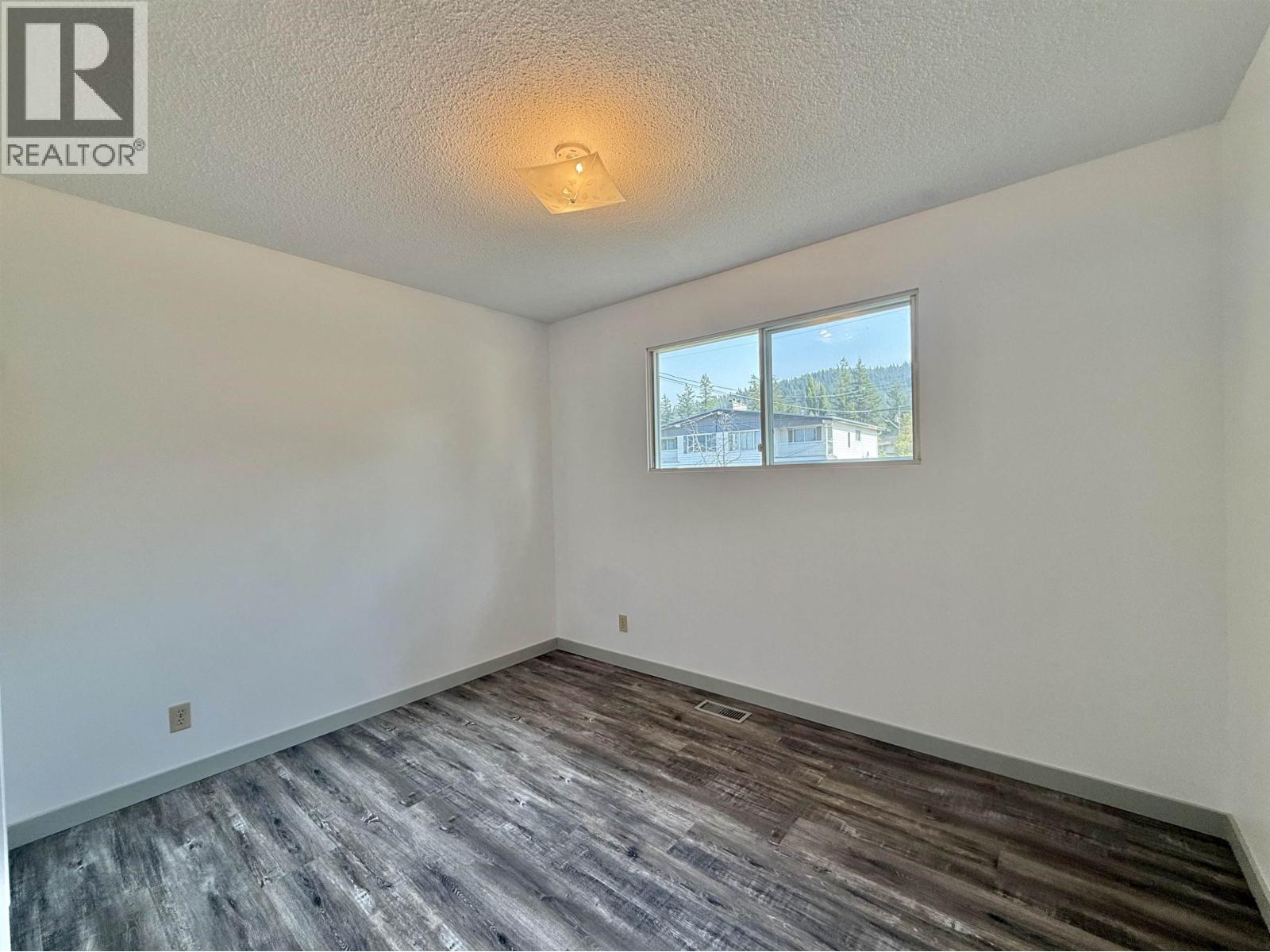 1155 LATIN AVENUE - 19