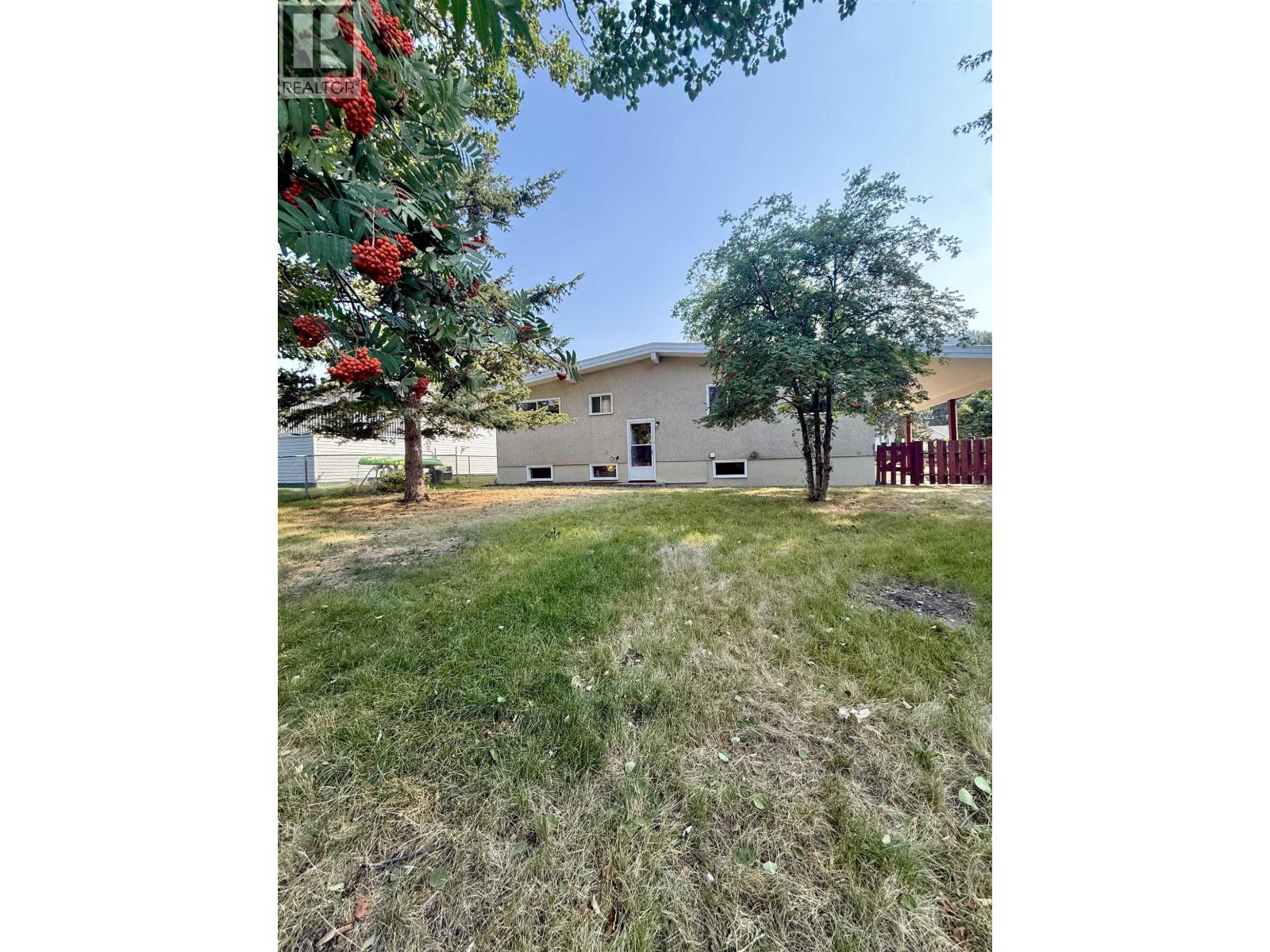1155 LATIN AVENUE - Image 23