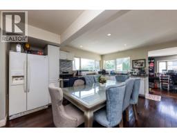 1737 Larson Road, North Vancouver, BC V7M2Z4 Photo 10