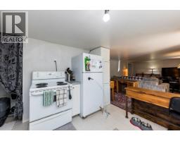 1737 Larson Road, North Vancouver, BC V7M2Z4 Photo 19