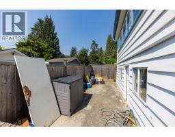 1737 Larson Road, North Vancouver, BC V7M2Z4 Photo 27