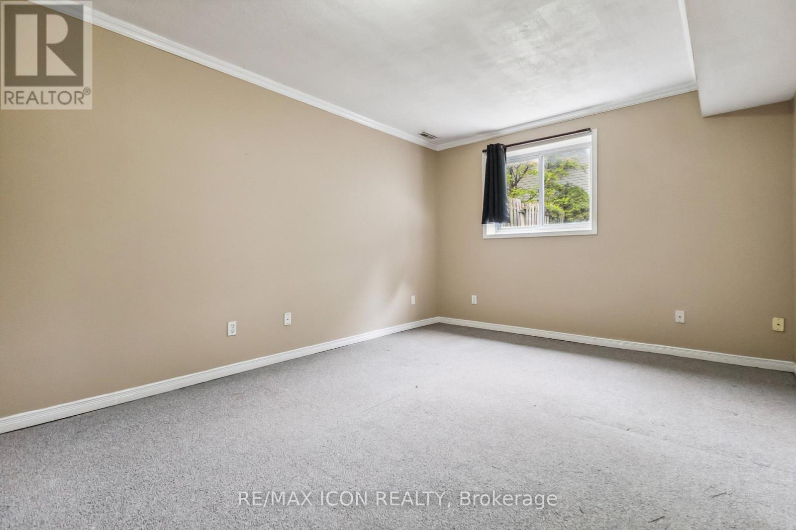238 FLEMING DRIVE - Image 12