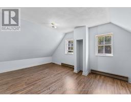 42 Bonnechere Street S, Renfrew, ON K7V1Z1 Photo 18