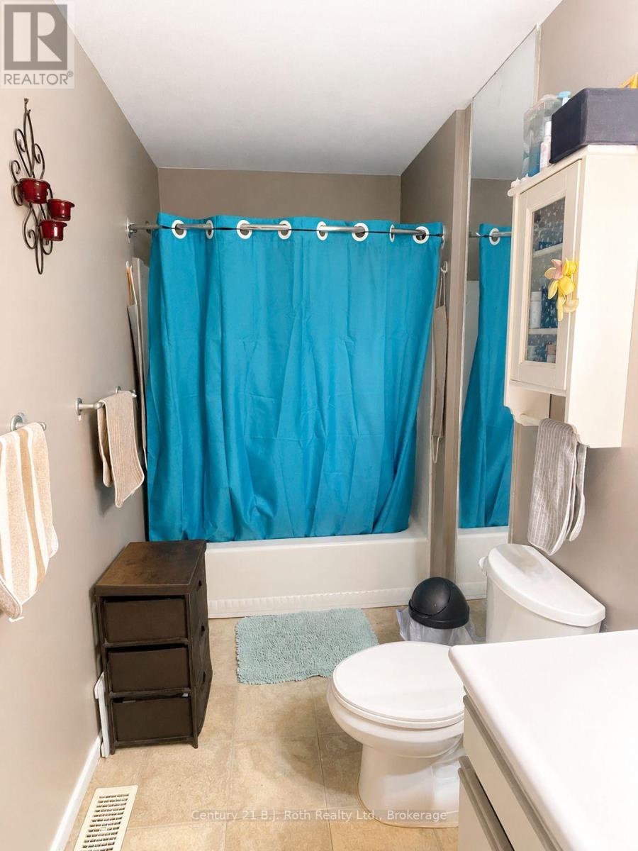 59 THERRIEN COURT - 4