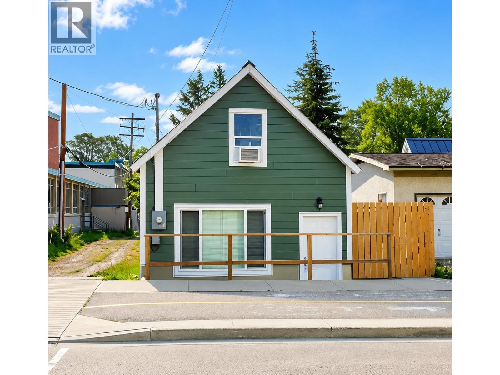 2342 Washington Street, Rossland