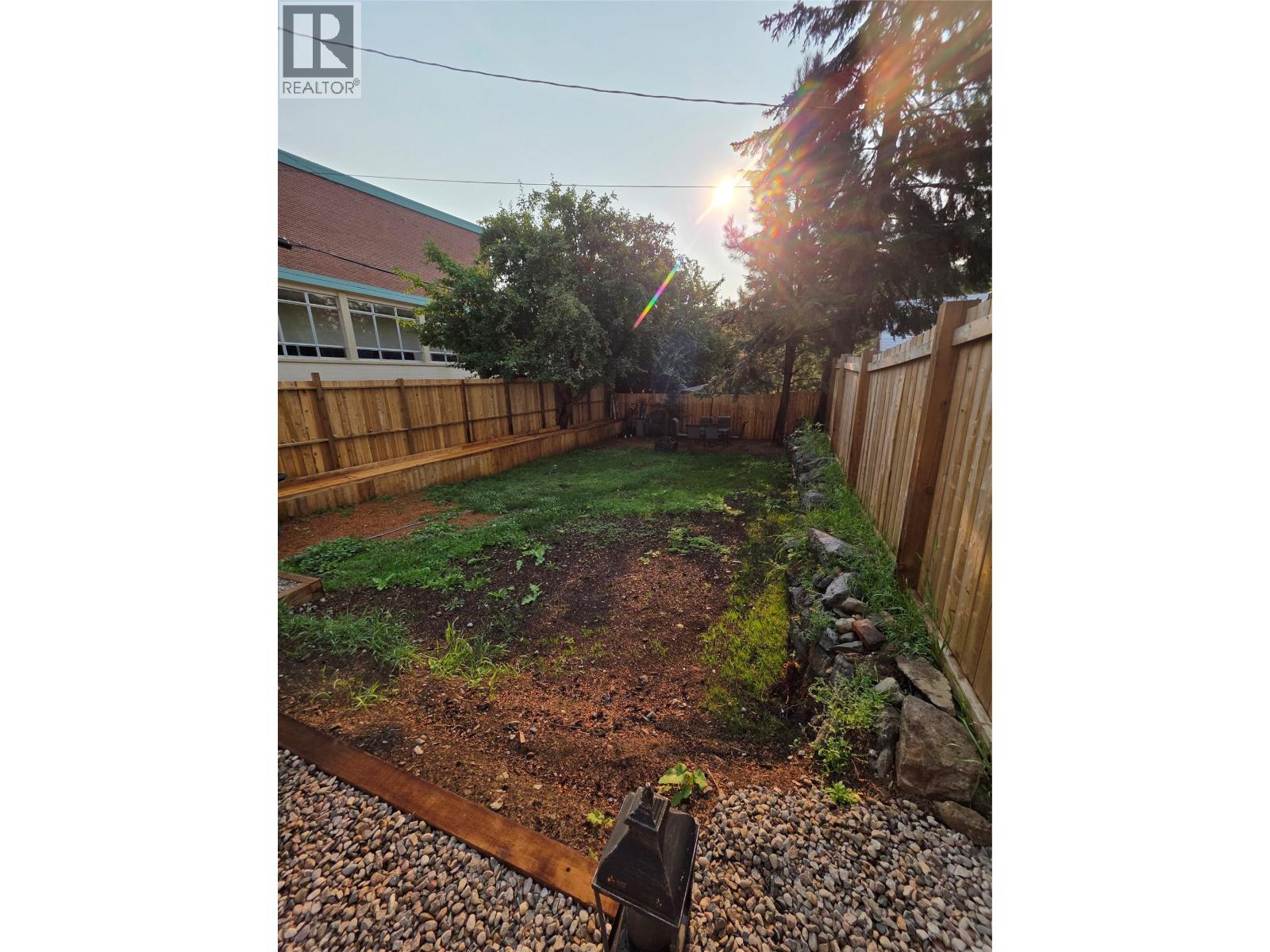 2342 Washington Street, Rossland