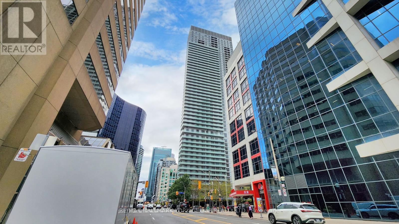 #3507 300 FRONT STREET W - 2