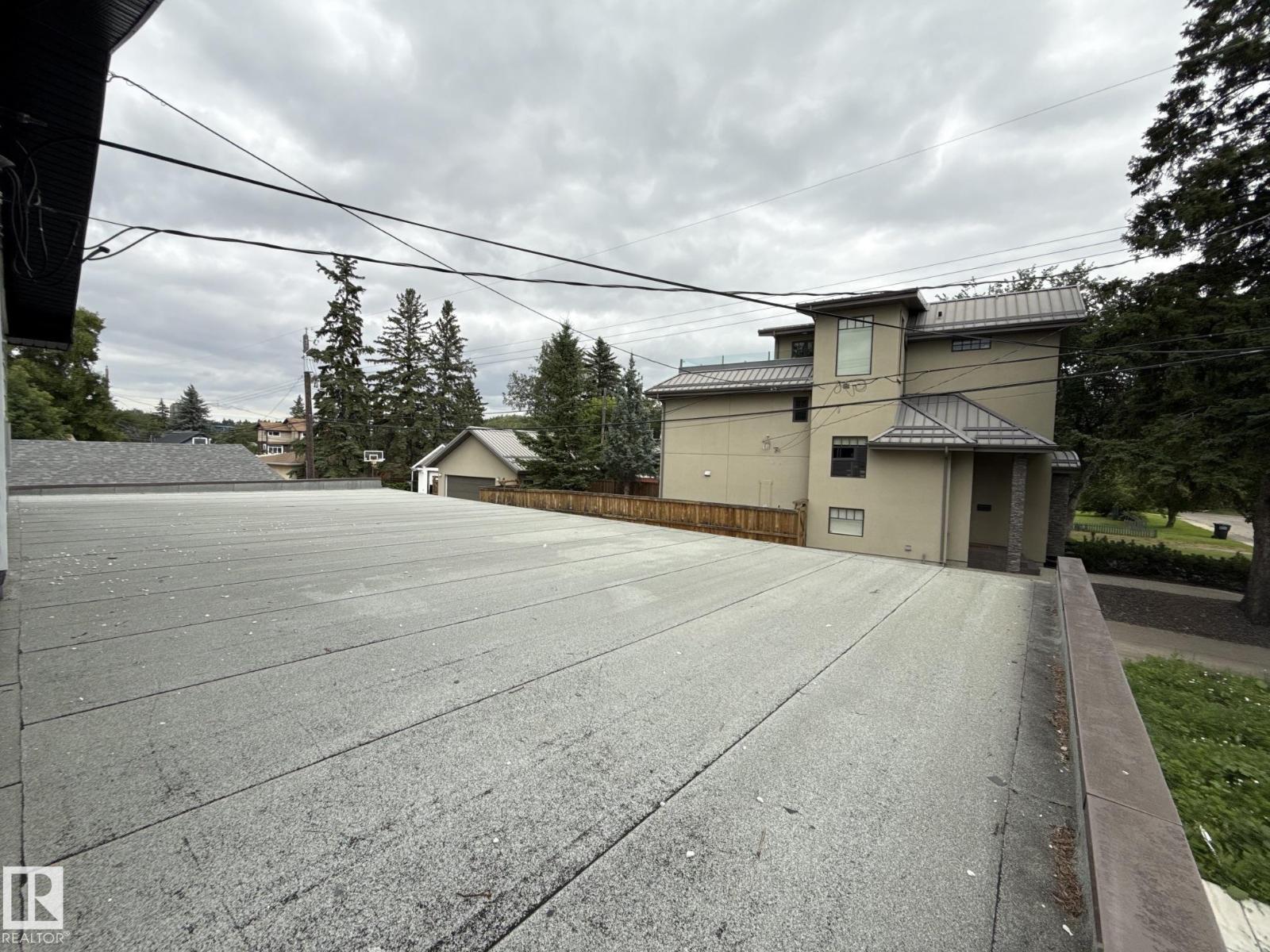 8732 101 AV NW - Image 43