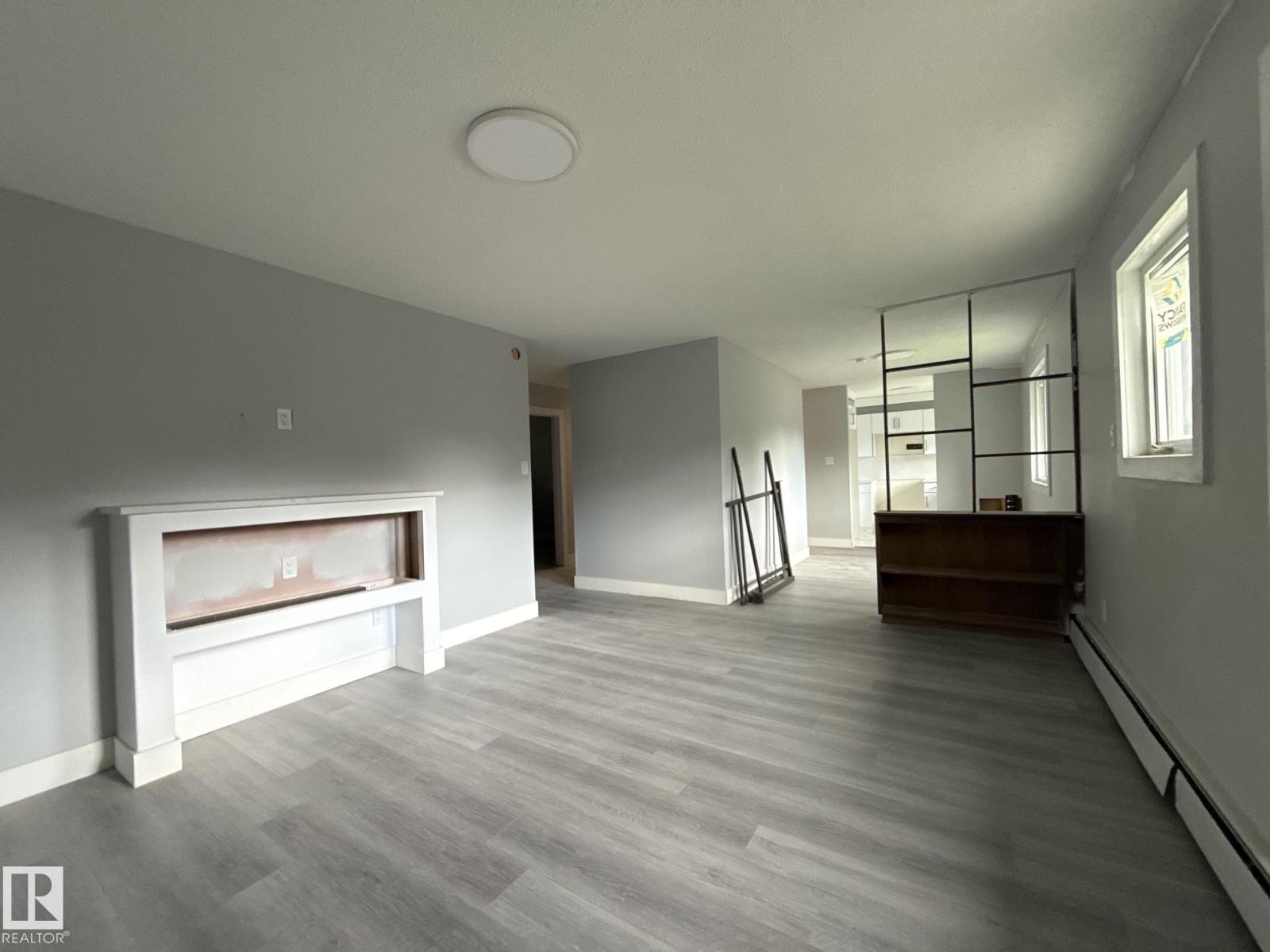 8732 101 AV NW - Image 57
