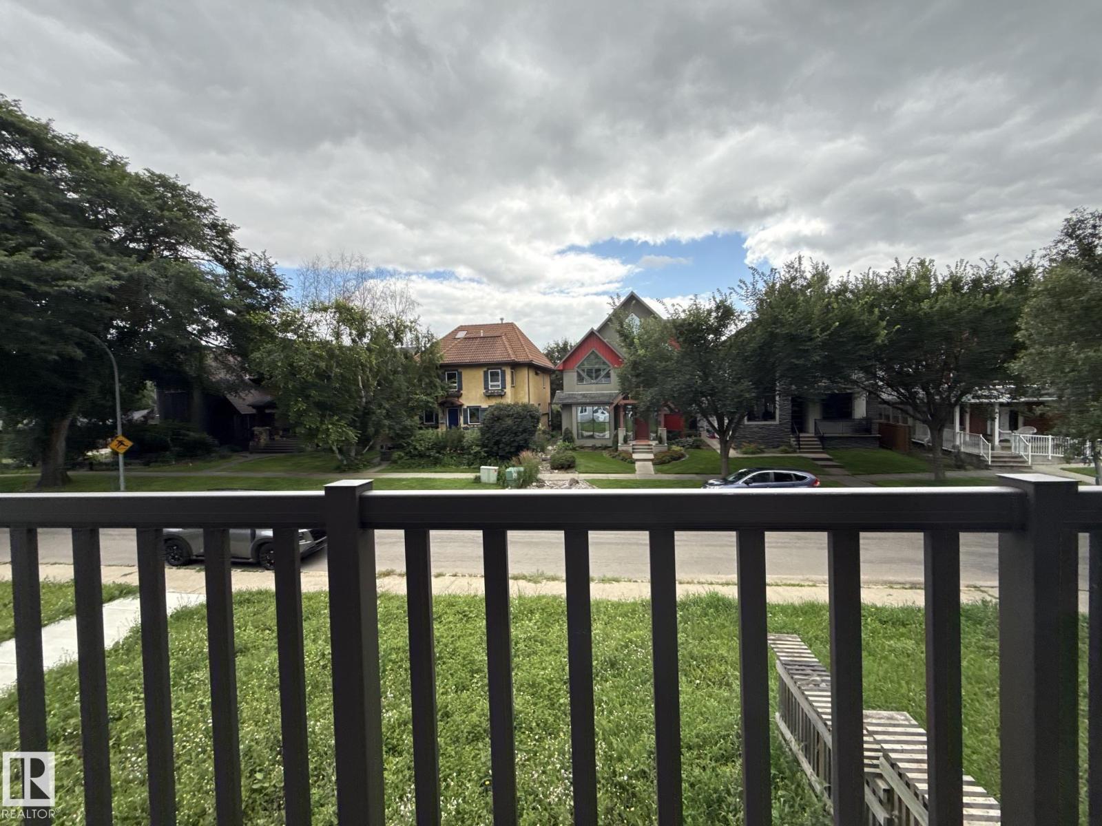 8732 101 AV NW - 59