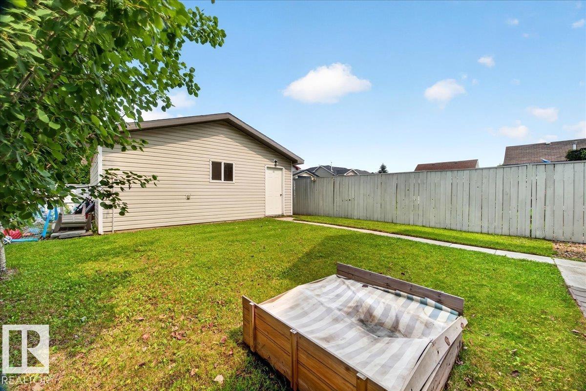 887 OAKLAND BV - Image 52