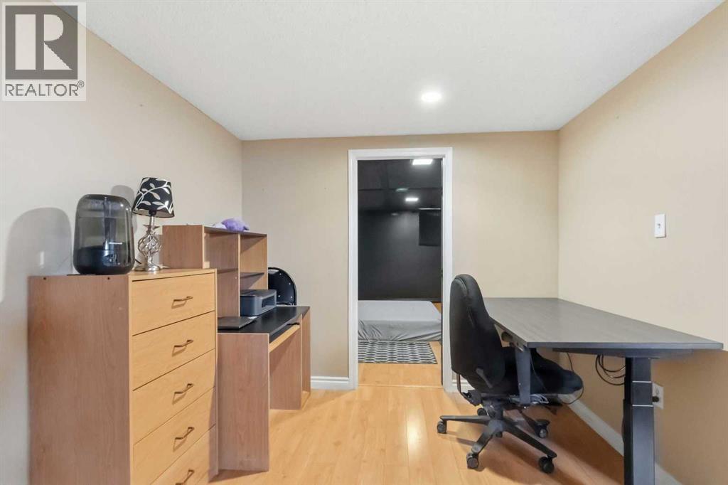 157 Rogers Crescent - Photo 37
