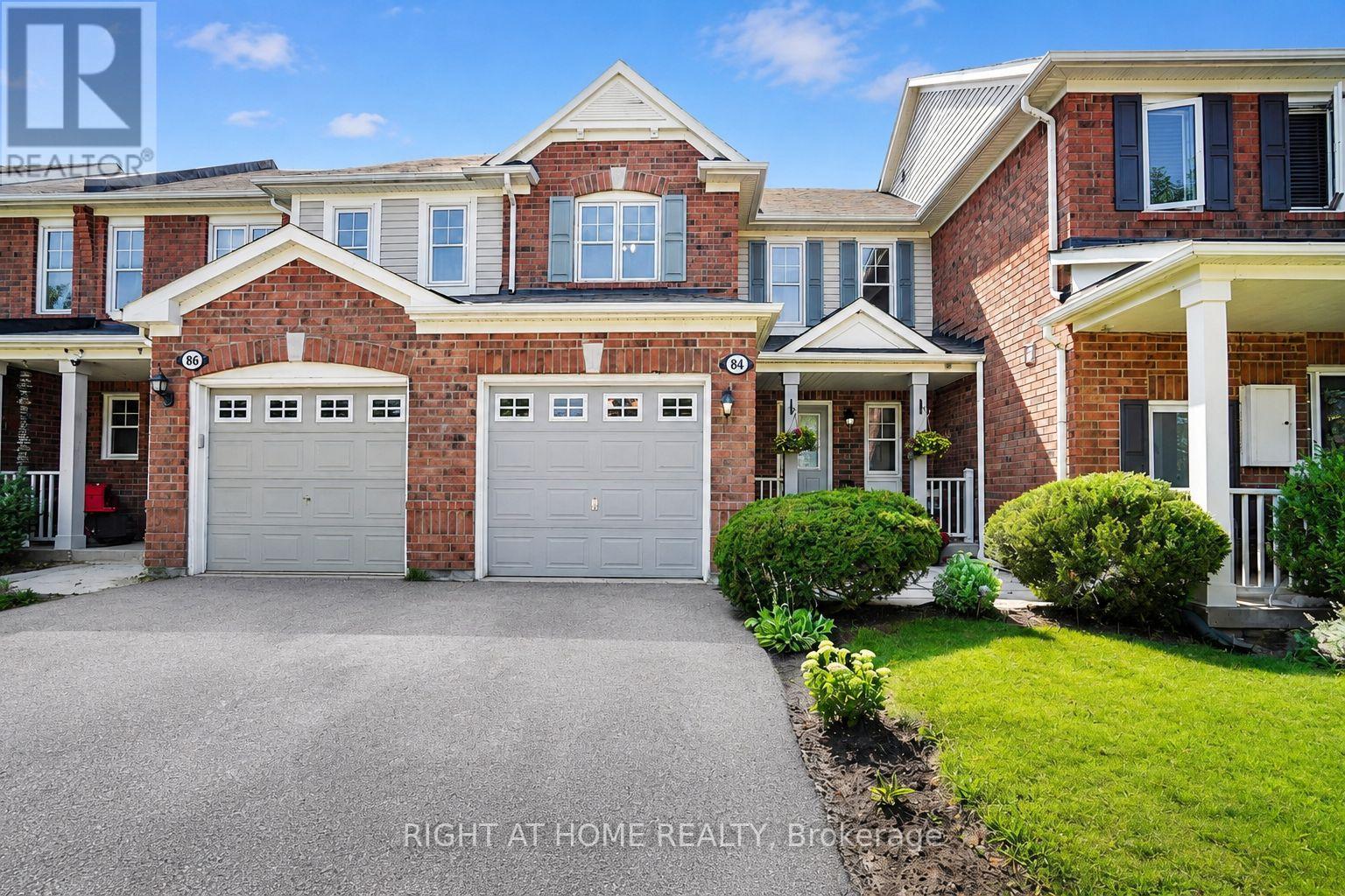 84 DOUGHERTY CRESCENT - 1