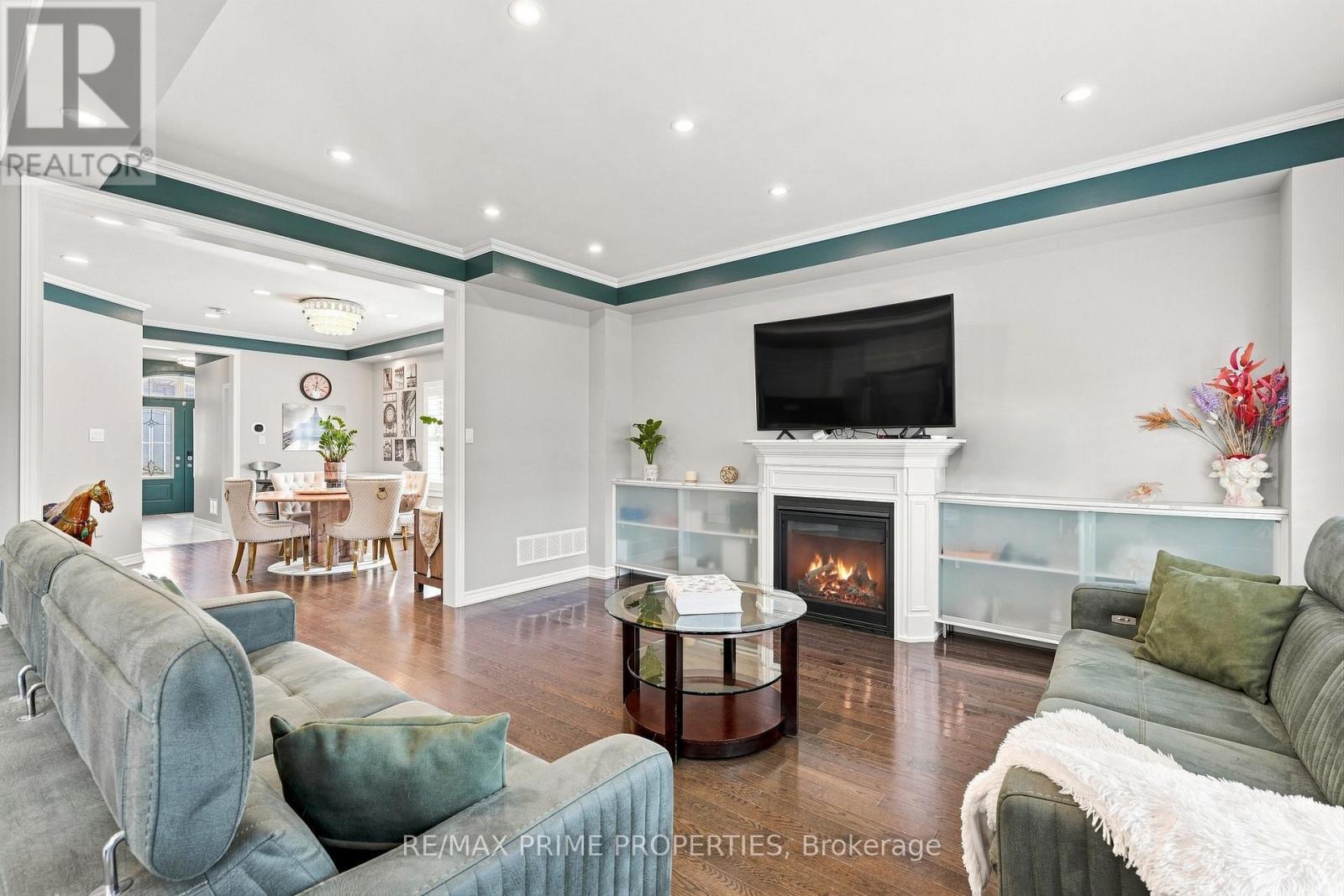 1469 FARROW CRESCENT - 13