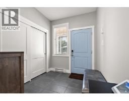 1040 Jenkins Ave, Langford, BC V9B2N7 Photo 22