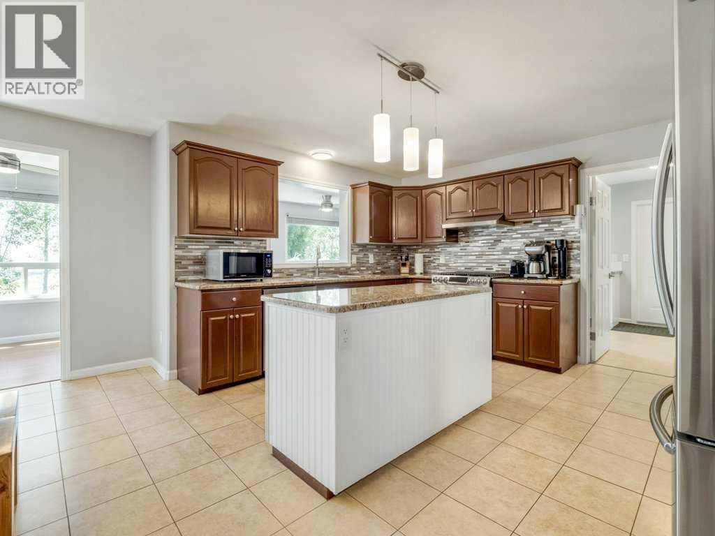 338 Deer Run Place W - Image 15
