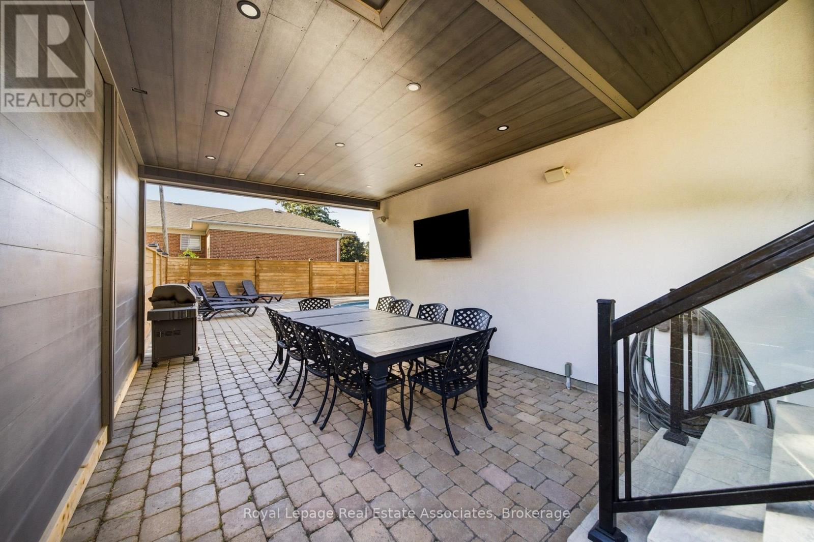 14 JOYCE PARKWAY - Image 43