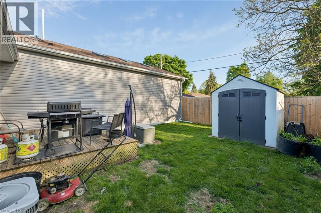 158 LAURENTIAN Drive N - 41