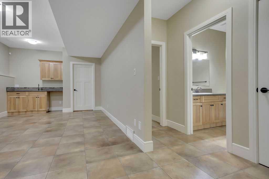5524 35 Street - Image 28
