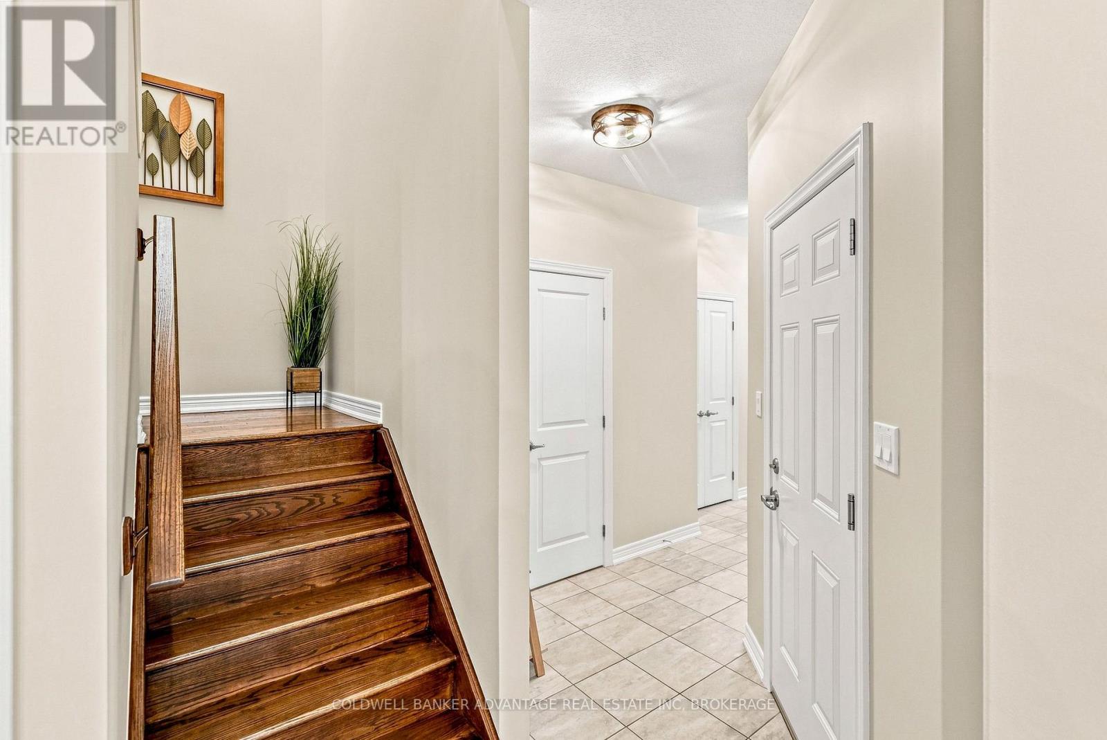 11 DANDURAND COURT - 19