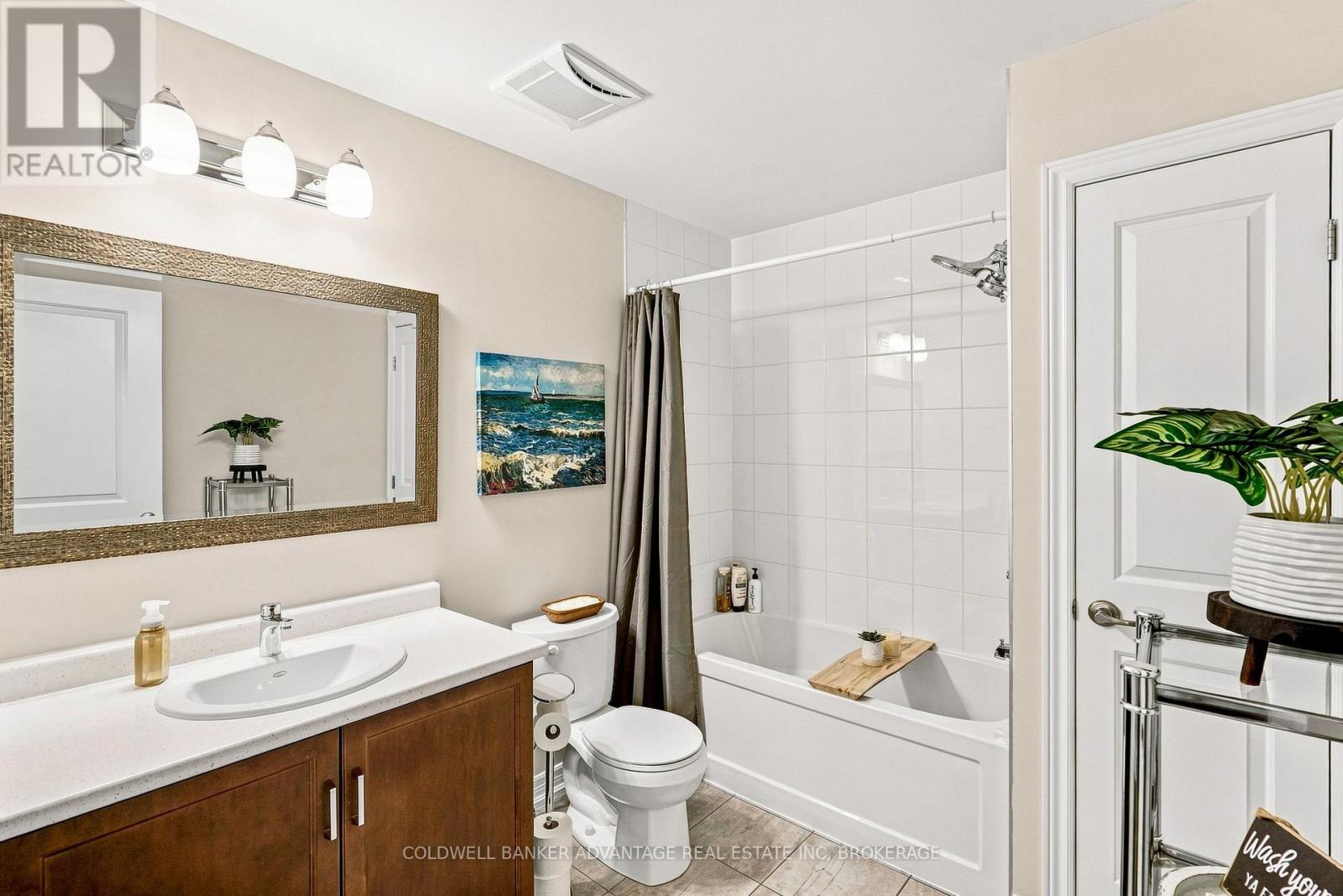 11 DANDURAND COURT - 22
