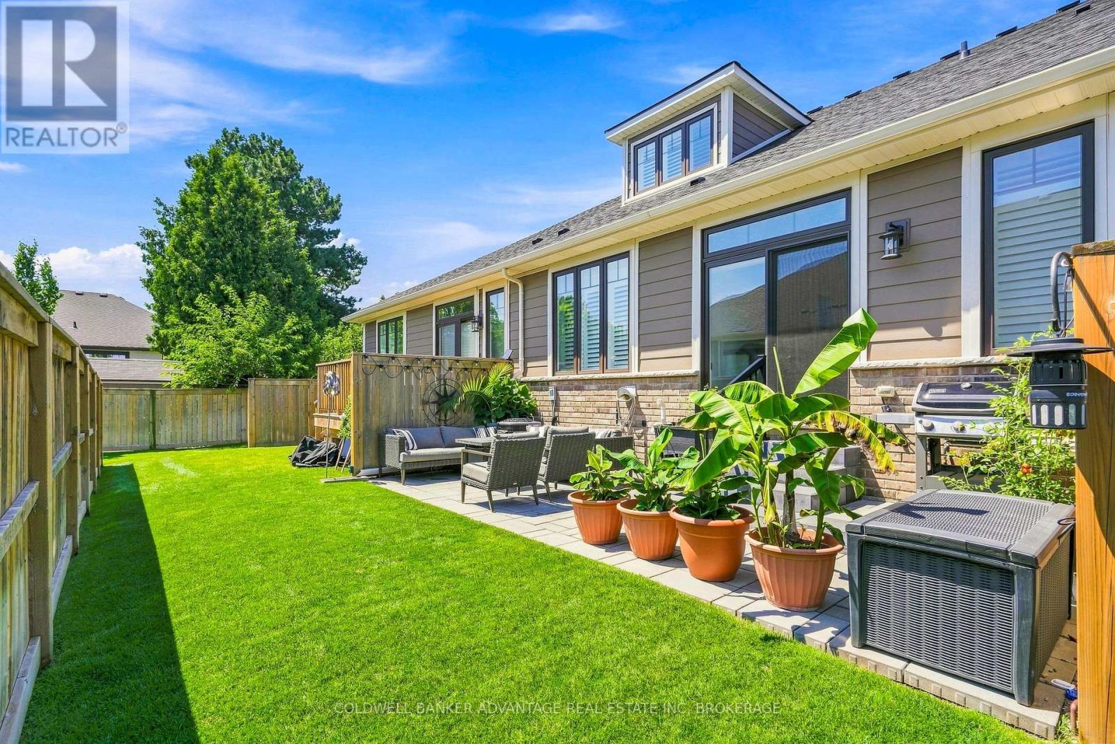 11 DANDURAND COURT - 29