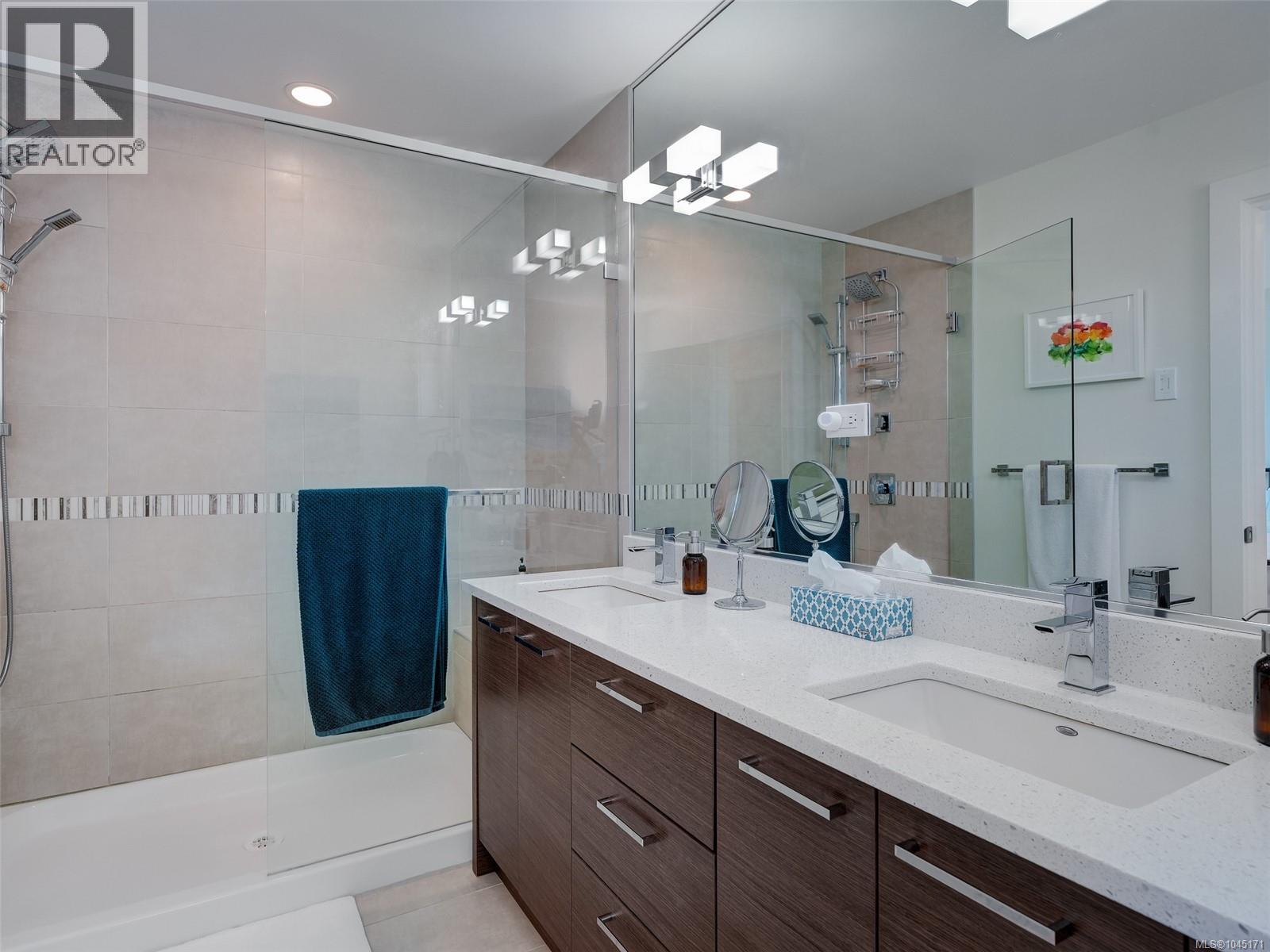 488 Regency Pl - Image 8