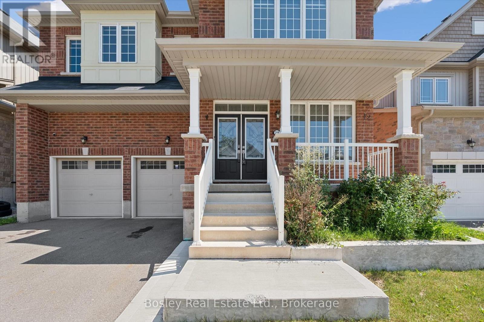 219 DOLMAN STREET W - 4