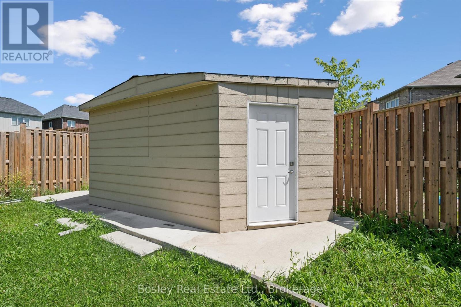 219 DOLMAN STREET W - 50