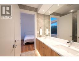 136 E 61st Avenue, Vancouver, BC V5X2B4 Photo 20