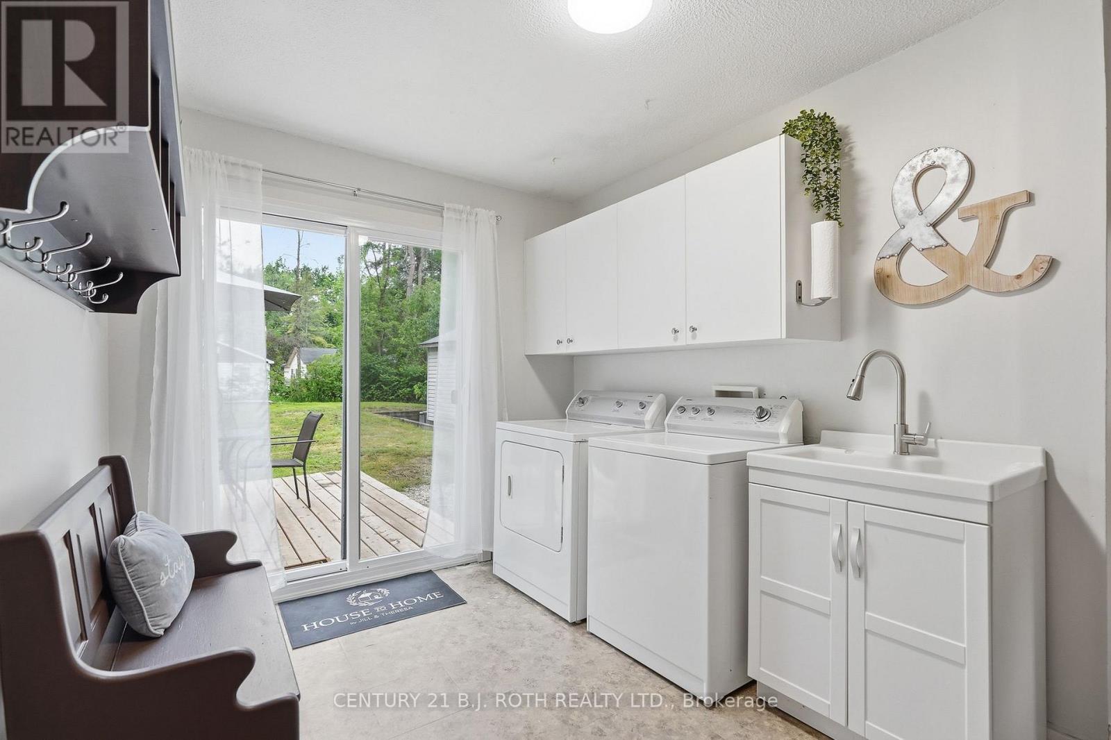 3408 CORONATION AVENUE - Image 15