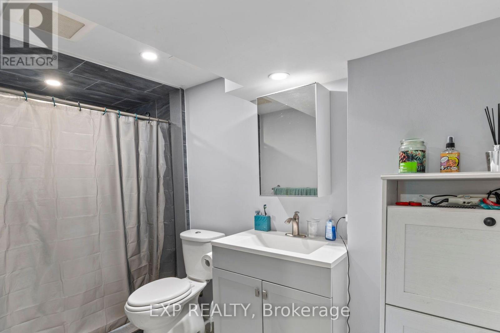 6192 DUFORD DRIVE - 40