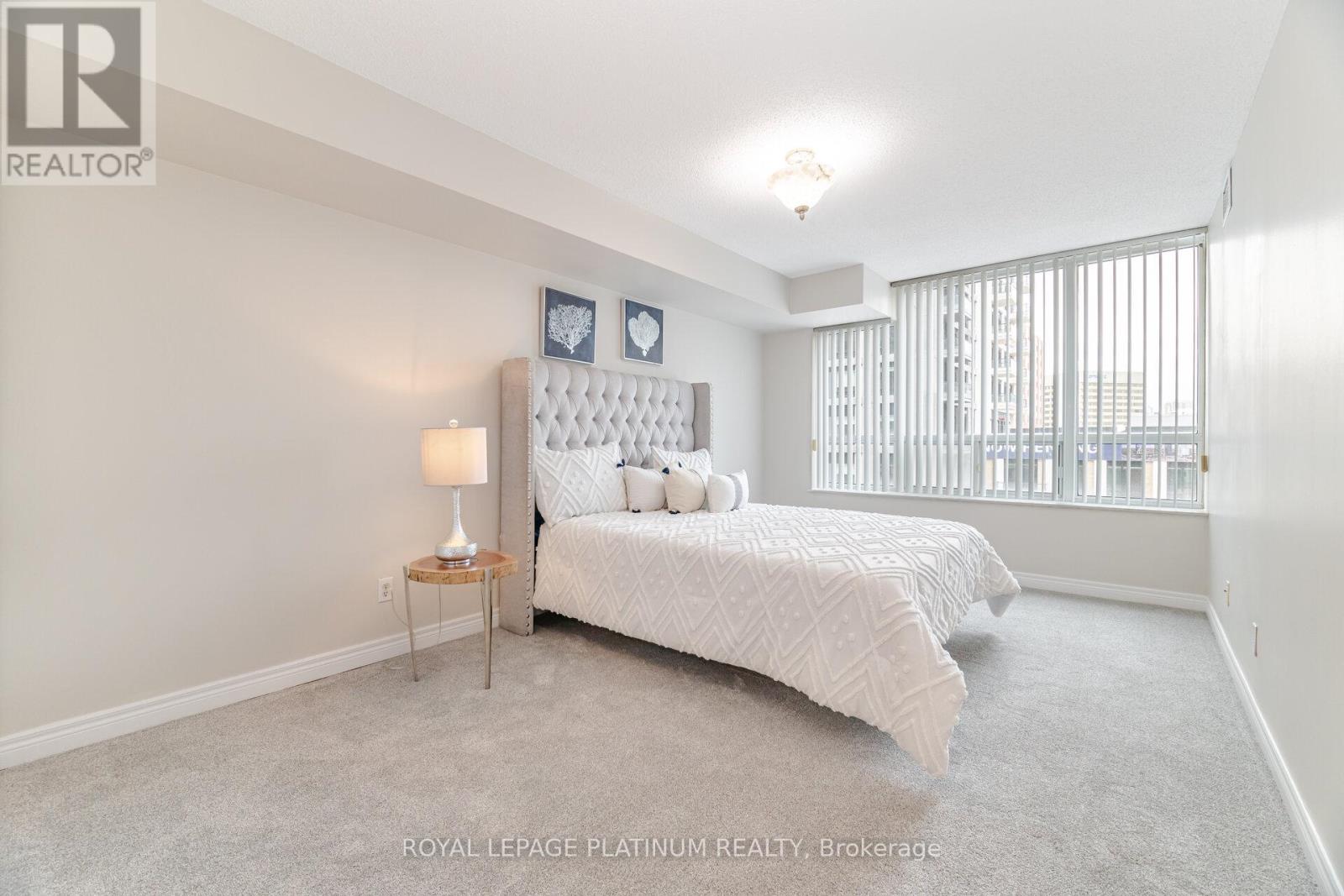 #703 156 ENFIELD PLACE - 18