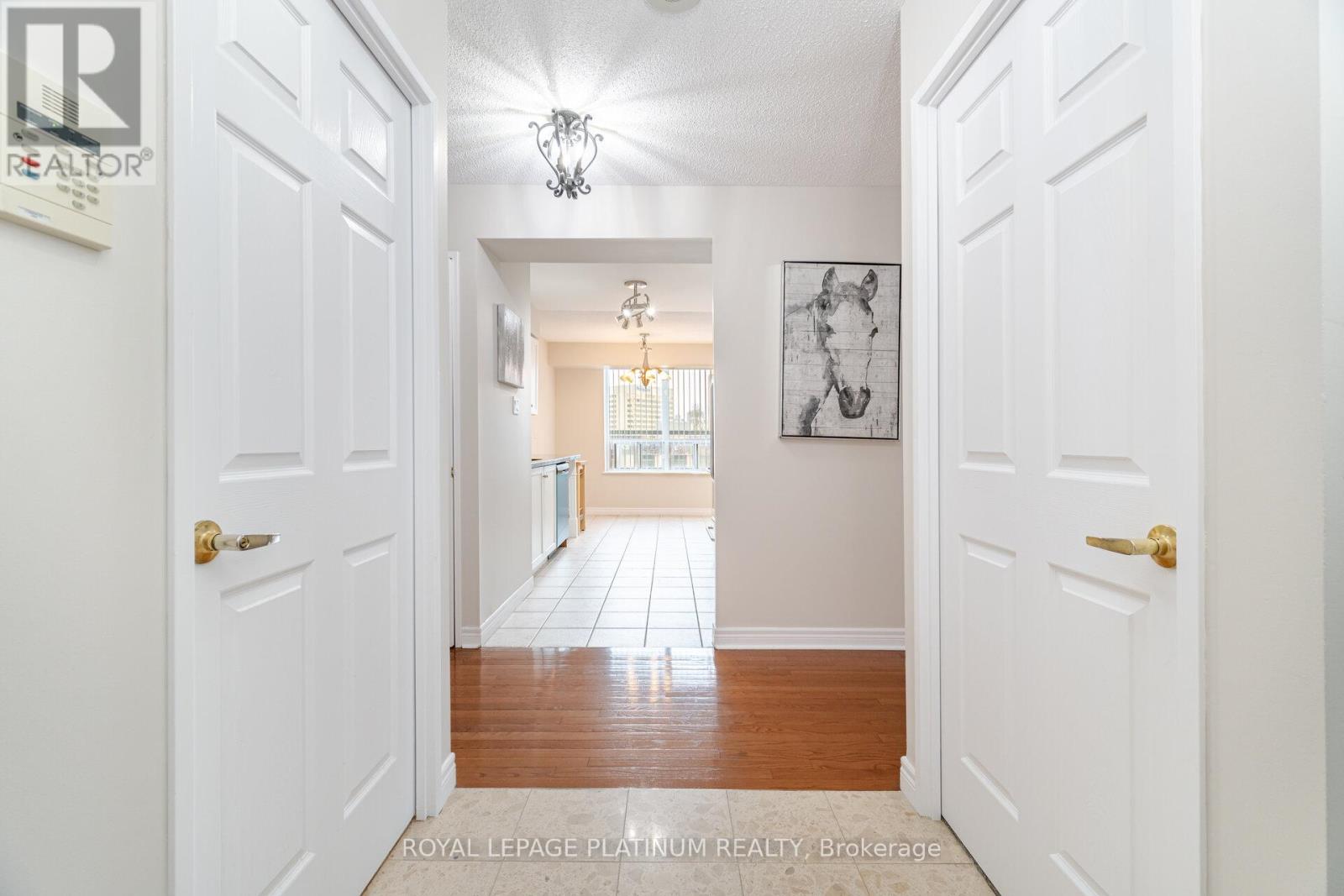 #703 156 ENFIELD PLACE - 5