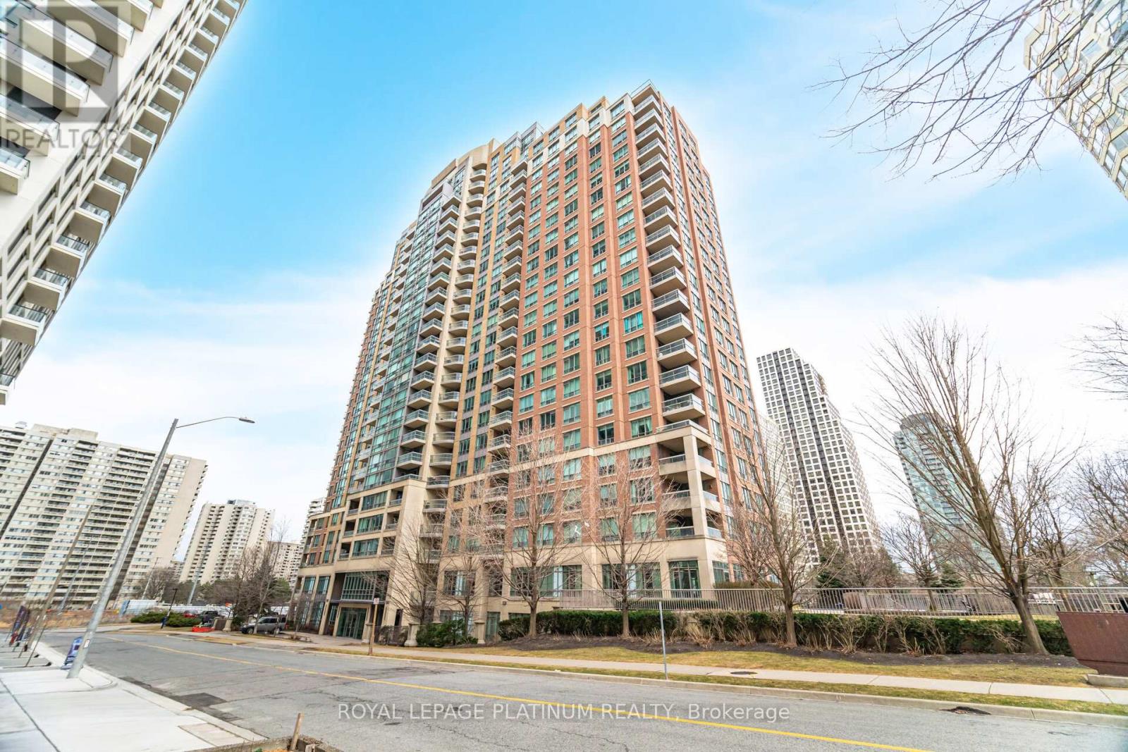 #703 156 ENFIELD PLACE - 50