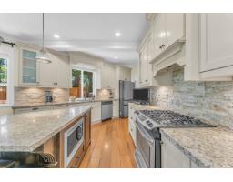 15305 29a Avenue, White Rock, BC V4P1G7 Photo 9