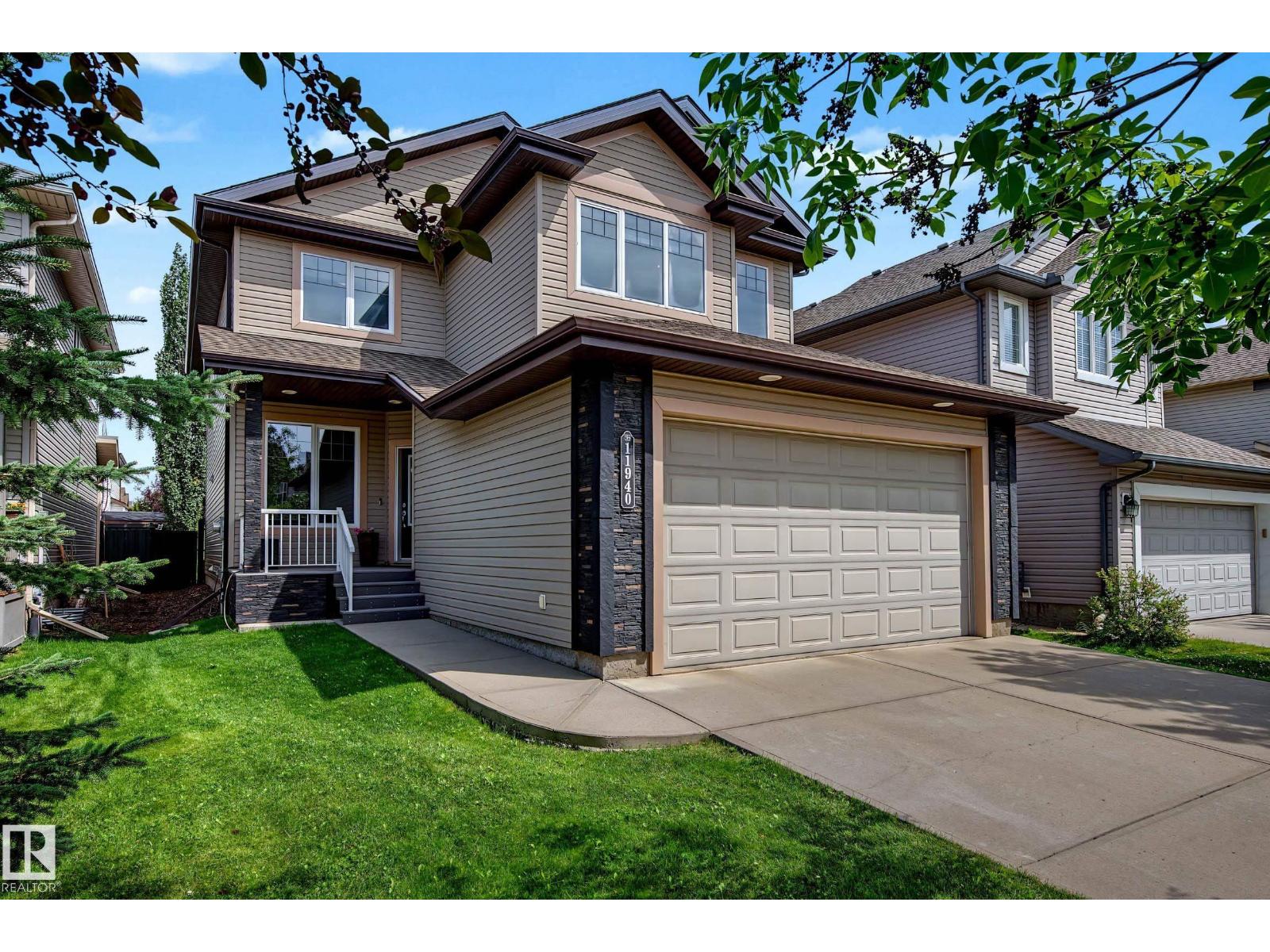 11940 21 AV SW - 1