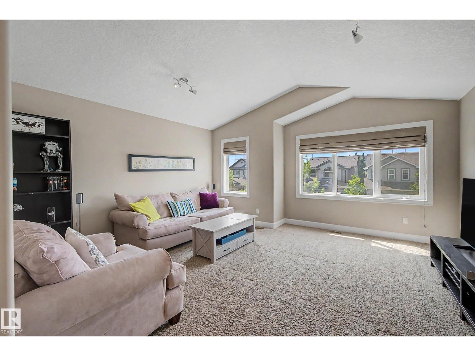 11940 21 AV SW - Image 23