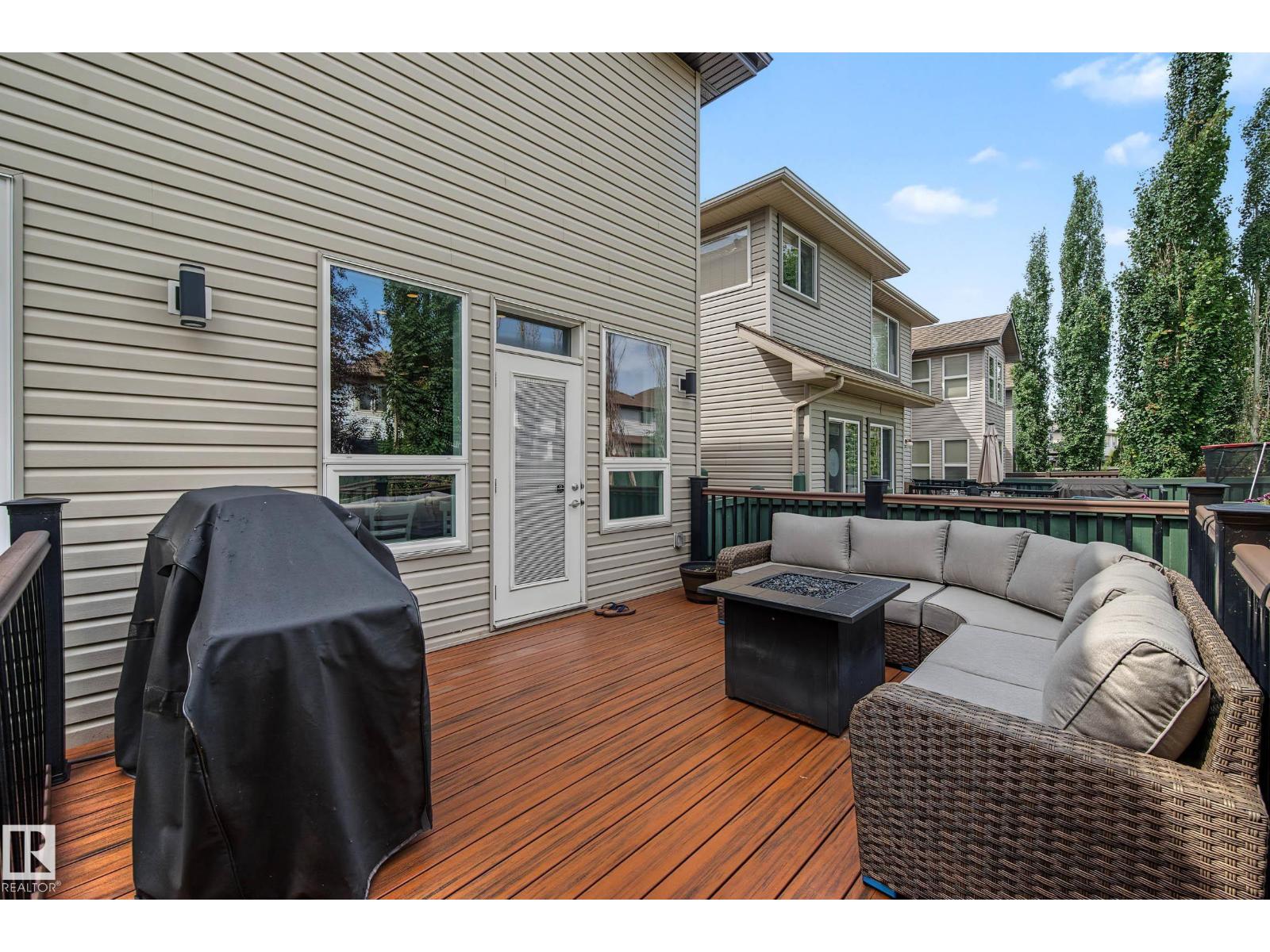 11940 21 AV SW - Image 40