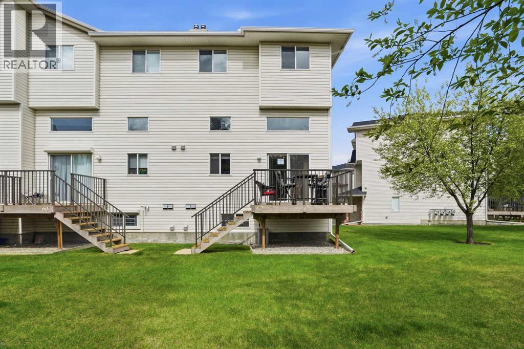 62 Country Hills Cove NW - Image 38