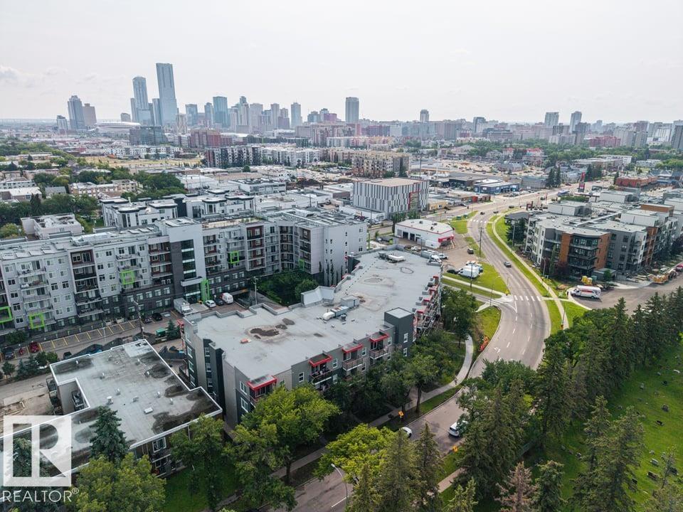 #105 10611 117 ST NW - 31