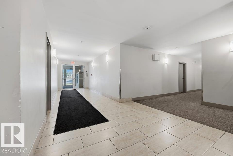 #105 10611 117 ST NW - 2
