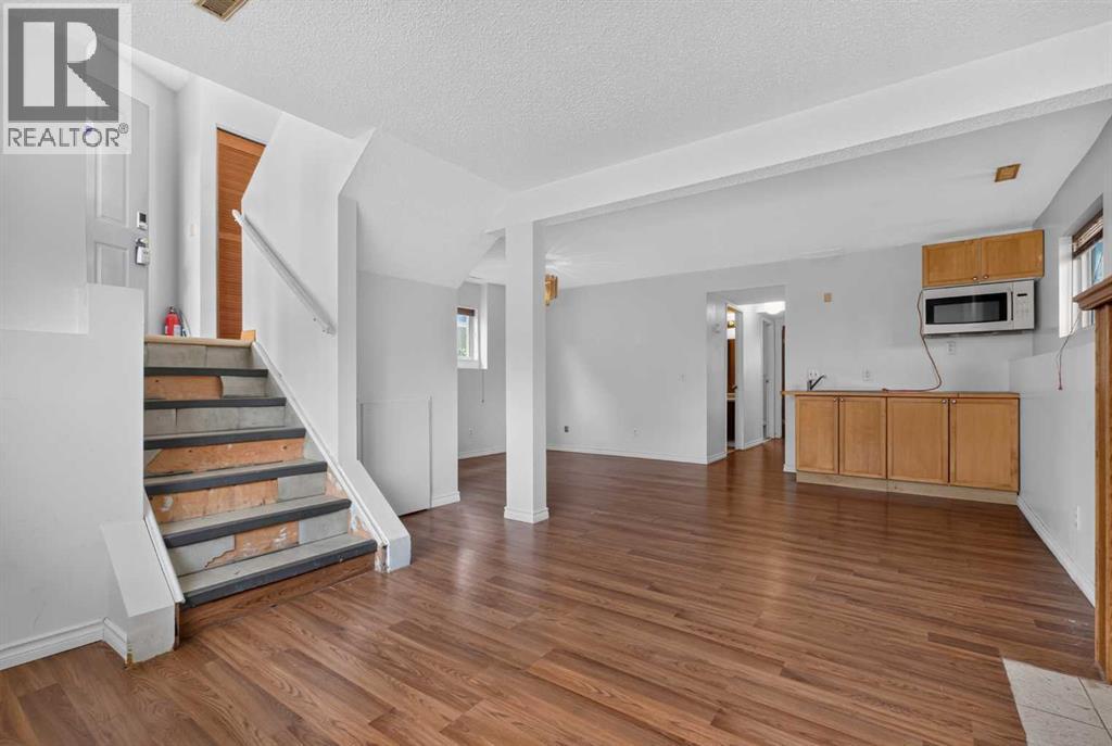 68 Erin Park Drive SE - 26