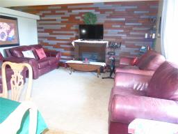 156 Railroad Avenue E, Morris, MB R0G1K0 Photo 22
